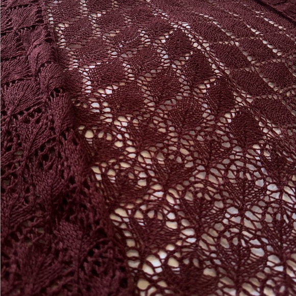 burgundy lace shawl